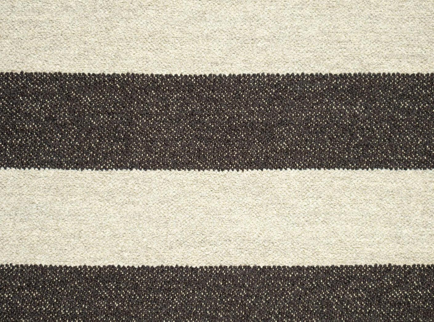 Kangas Barnum Stripe 9 Sand/Shale Kangas Barnum Stripe 9 Sand/Shale