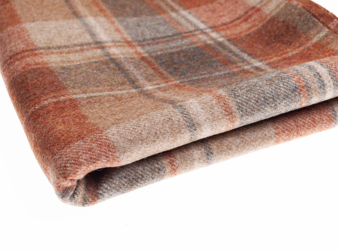 Kangas Chester Red earth Kangas Chester Red earth