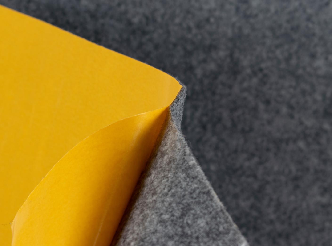 Filt 133 cm 320 gr V.harmaa Itseliimautuva Filt 133 cm 320 gr V.harmaa Itseliimautuva