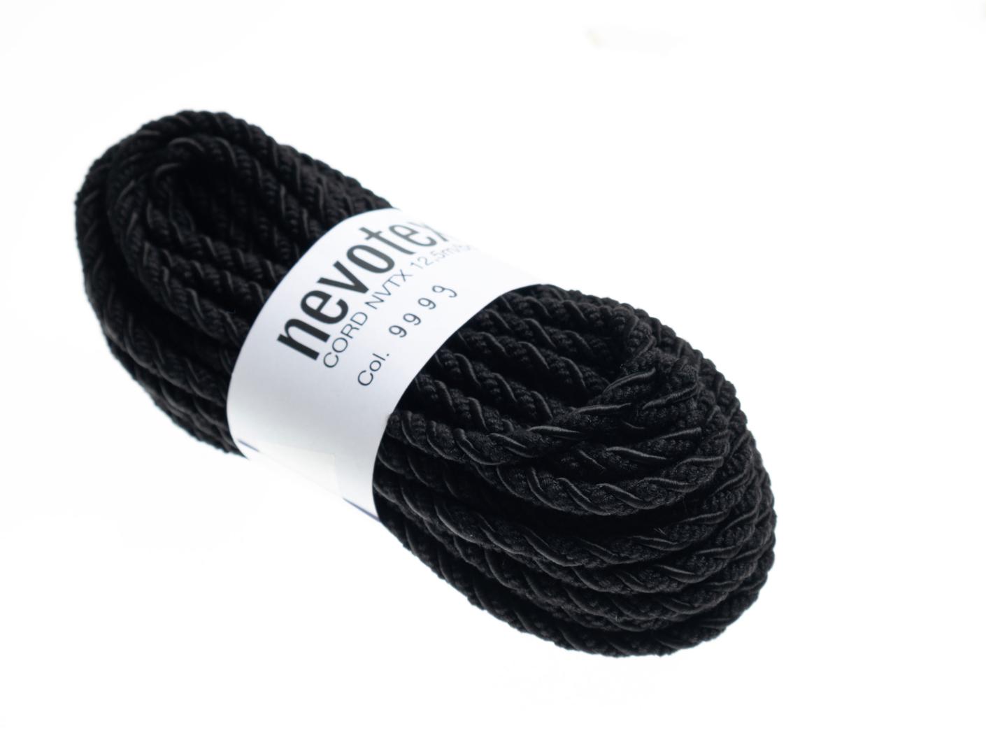 NYÖRI NVTX MATTA/KIILTÄVÄ 999 NYÖRI NVTX MATTA/KIILTÄVÄ 999