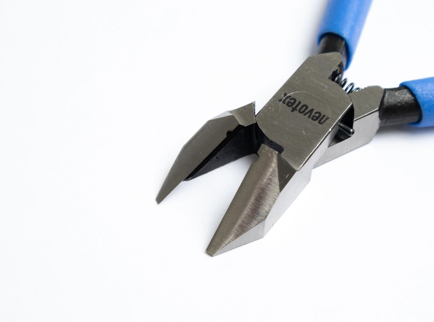 Vinosivuleikkuri 150mm jousella ( sininen) Vinosivuleikkuri 150mm jousella ( sininen)