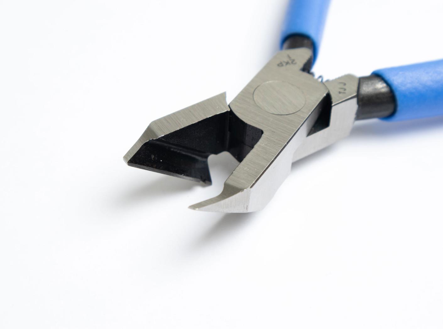 Vinosivuleikkuri 150mm jousella ( sininen) Vinosivuleikkuri 150mm jousella ( sininen)