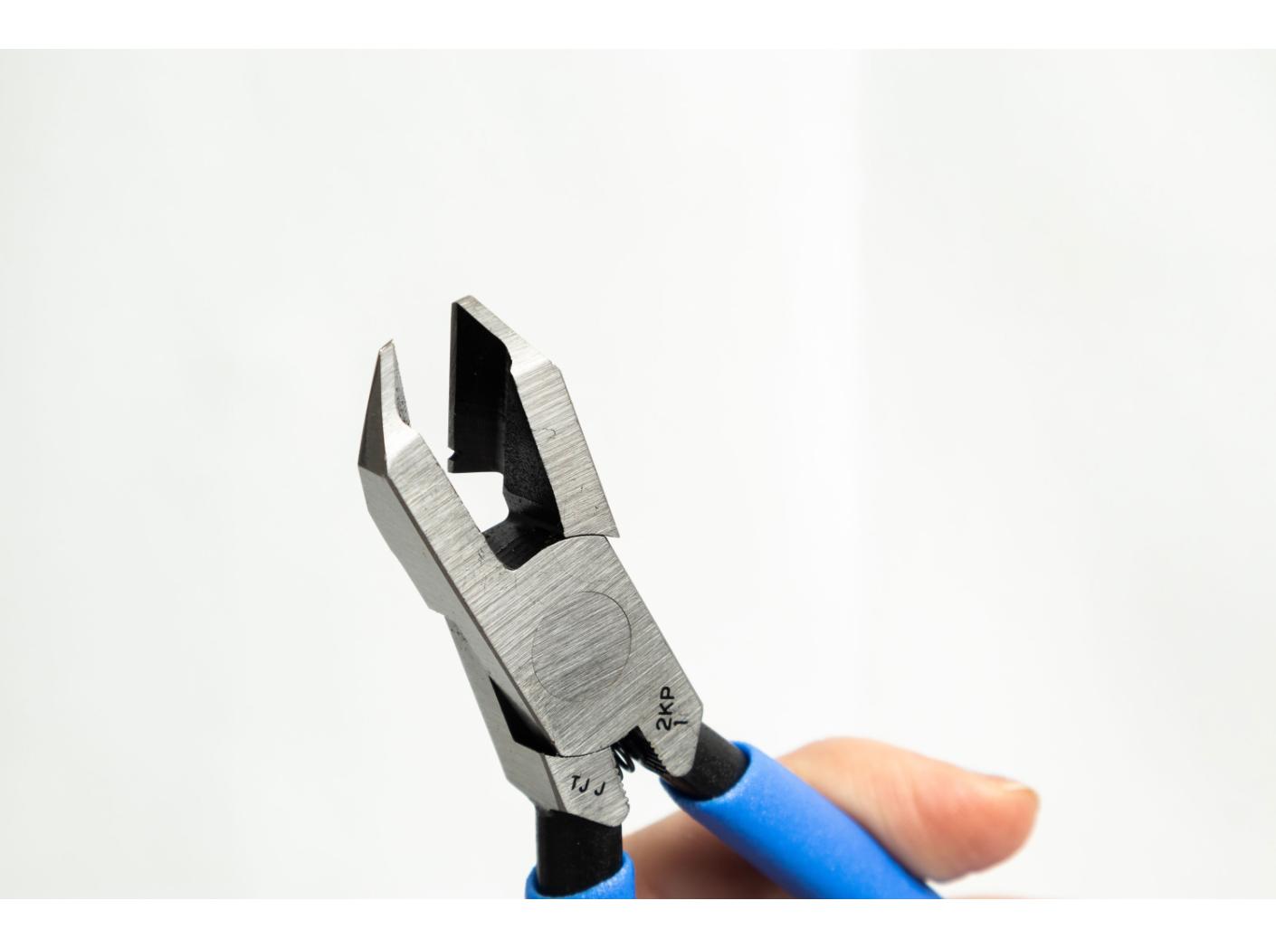 Vinosivuleikkuri 150mm jousella ( sininen) Vinosivuleikkuri 150mm jousella ( sininen)