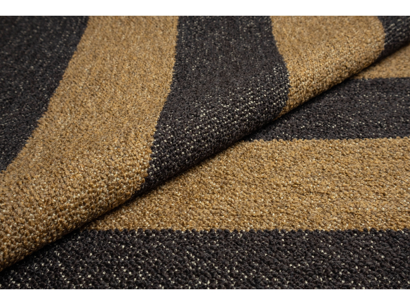 Kangas Barnum Stripe 35 Fudge/Shale Kangas Barnum Stripe 35 Fudge/Shale