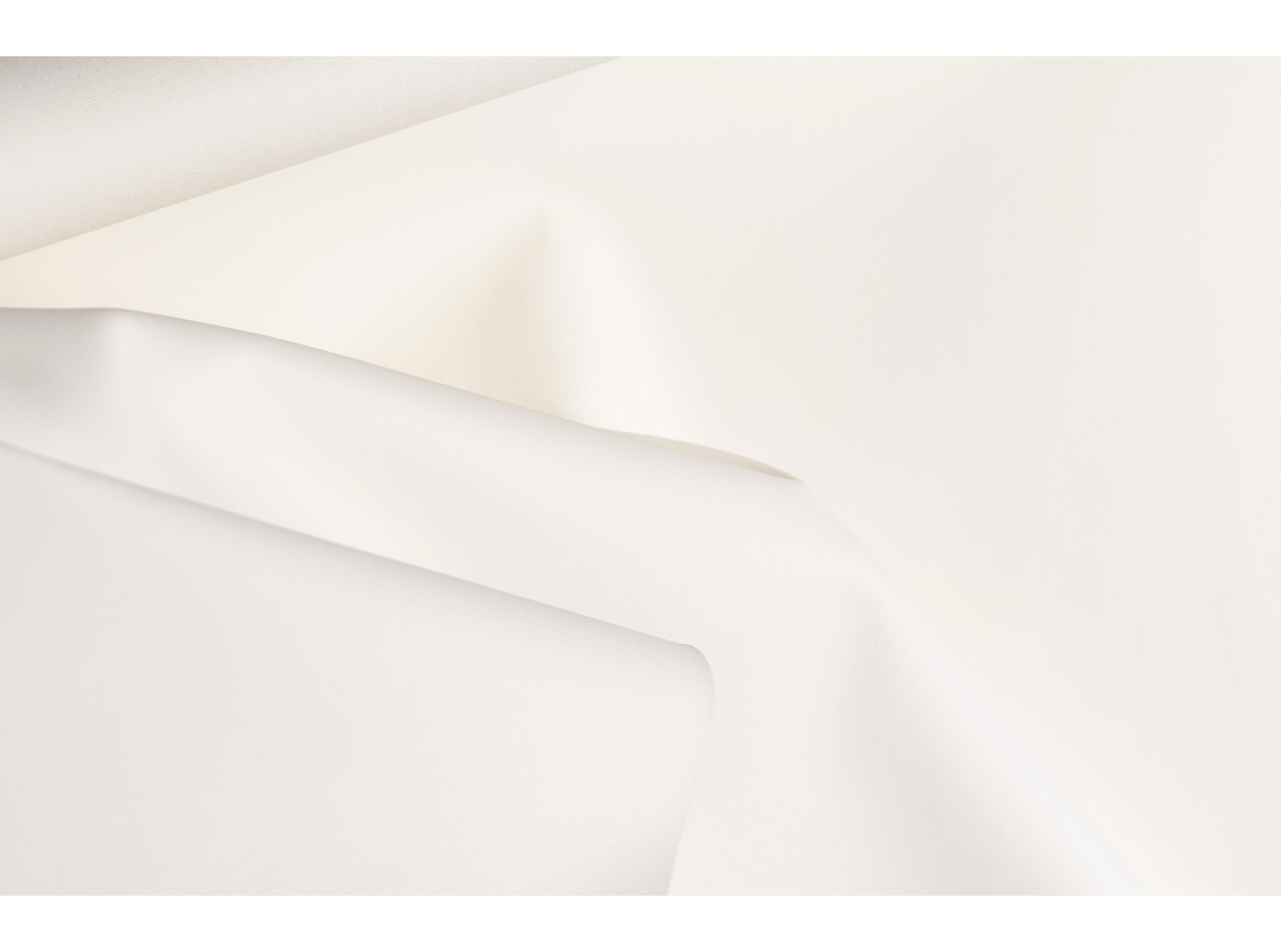 Alfa 2072 Brilliant white Alfa 2072 Brilliant white