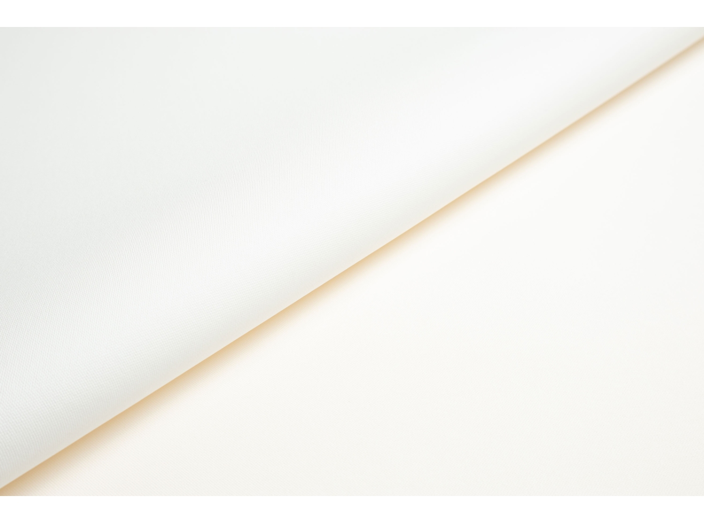 Nyx 899, White Nyx 899, White