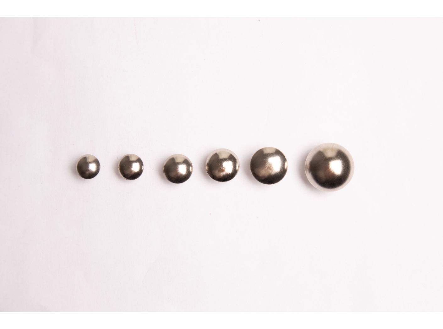 Koristenaula Niklattu Z1504, Ø 18,0 mm 250kpl Koristenaula Niklattu Z1504, Ø 18,0 mm 250kpl