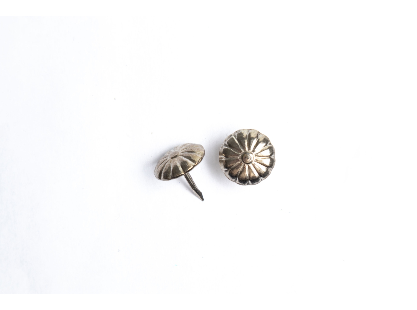 Koristenaula Niklattu Z547, Ø 14,0 mm 250kpl Koristenaula Niklattu Z547, Ø 14,0 mm 250kpl