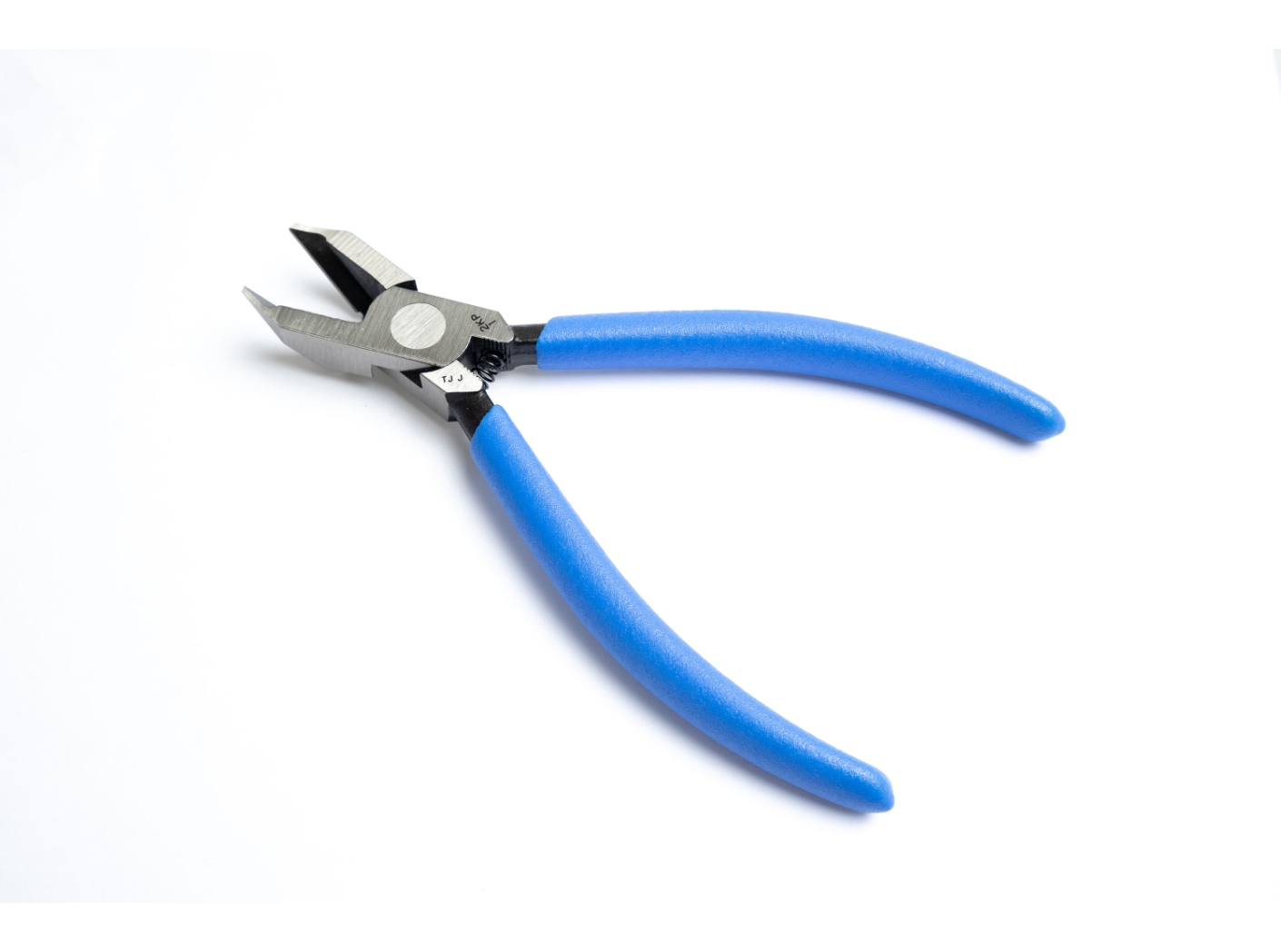 Vinosivuleikkuri 150mm jousella ( sininen) Vinosivuleikkuri 150mm jousella ( sininen)
